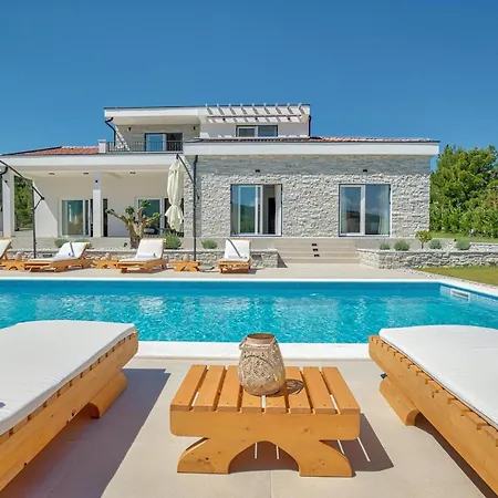 Casa de Férias Ena Mar Zadar