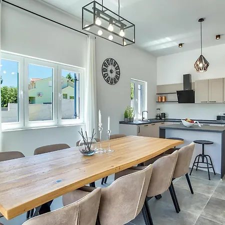 Hébergement de vacances Ena Mar Zadar